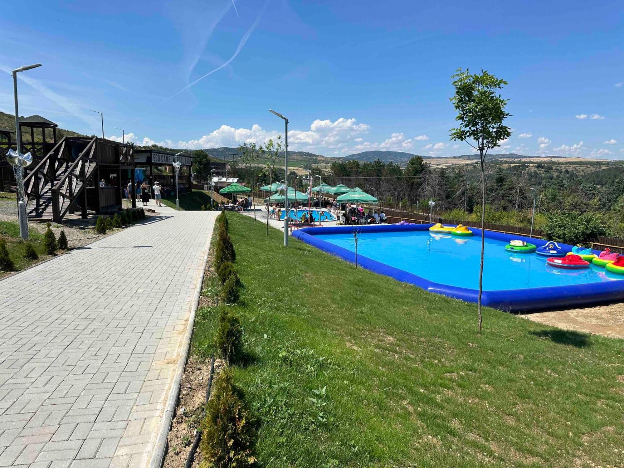 Eco Camp Lake Mladost 韦莱斯 外观 照片